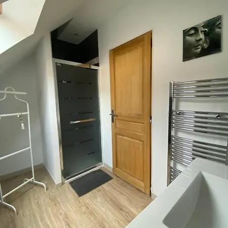 Holiday home La Halte Effervescente *